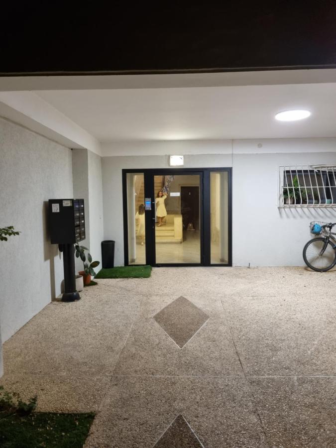 Appartement Apt Heart Tlv Arnon 50 Mt From Sea à Tel-Aviv Extérieur photo